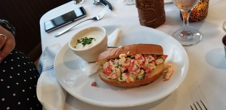Lobster Roll